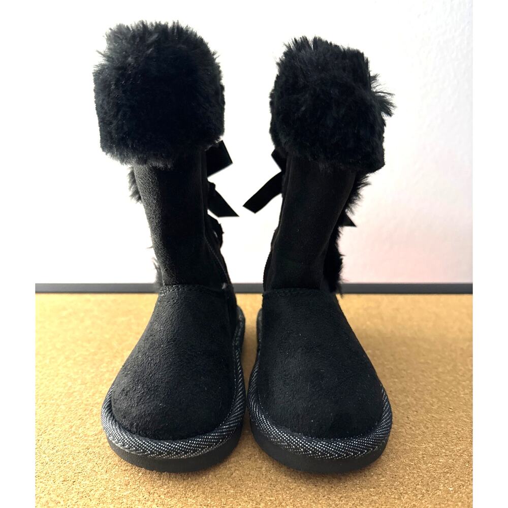 Toddler Girls Faux Suede Snow Boots | Black | Faux Fur Trim Bow Accents | Size 5